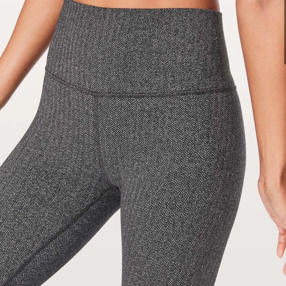 Lululemon Wunder Under Hi-Rise 7/8 Tight 25" - Picture 5 of 11